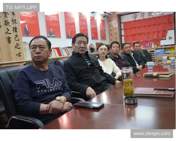 西安羽毛球队在世锦赛中的蜕变与发展历程全景回顾 西安羽毛球队在世锦赛中的蜕变与发展历程全景回顾